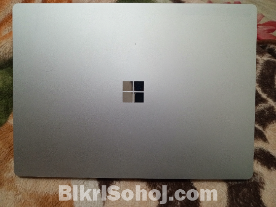 Microsoft Surface Laptop 3 Core I5 10th Gen 16/256 15 Inch